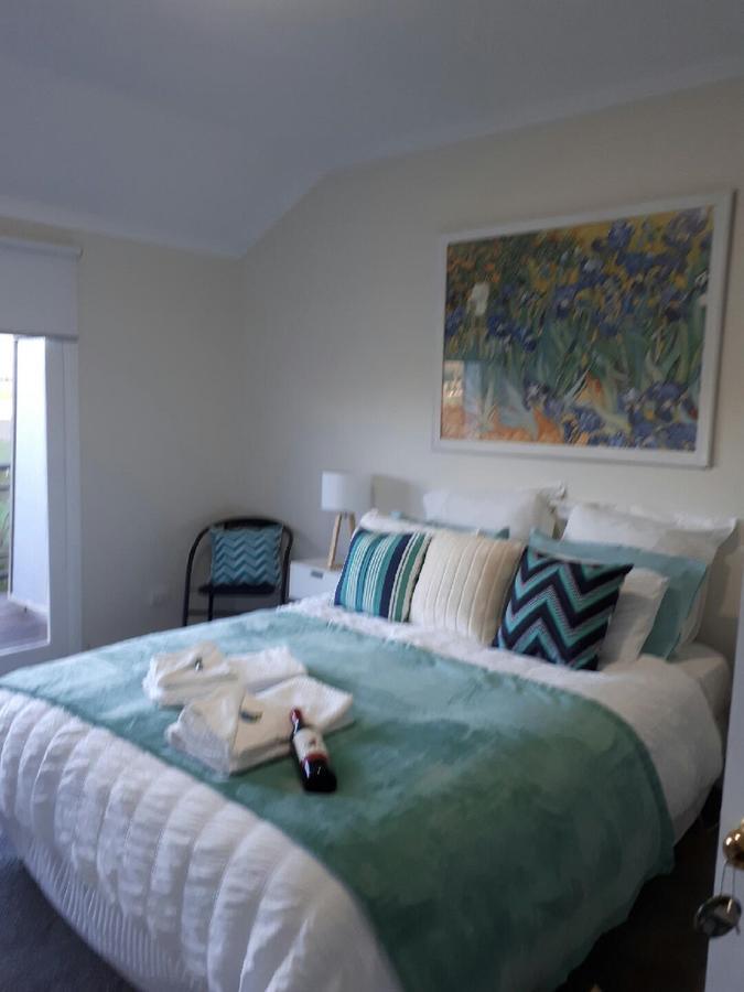 머틀포드 Rosewhite House B&B 외부 사진