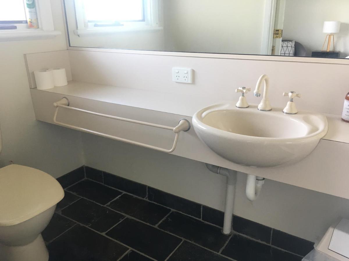 머틀포드 Rosewhite House B&B 외부 사진